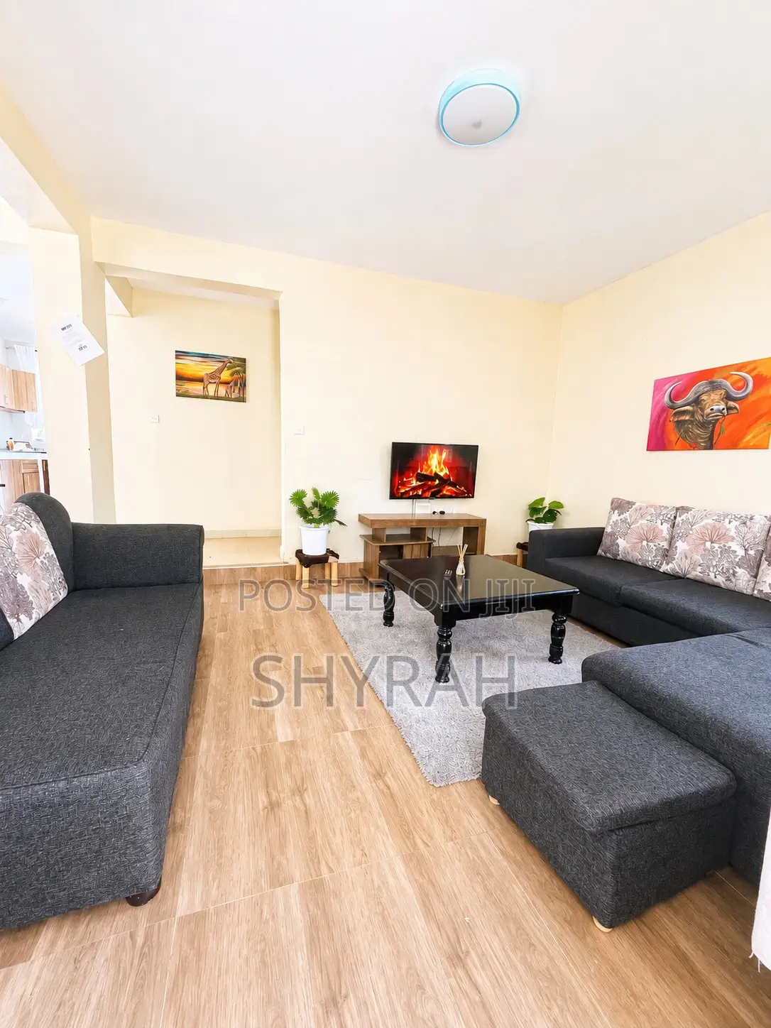 Airbnb 4 Bedroom Villa With a Pool and Lake Accesss in HellsGate