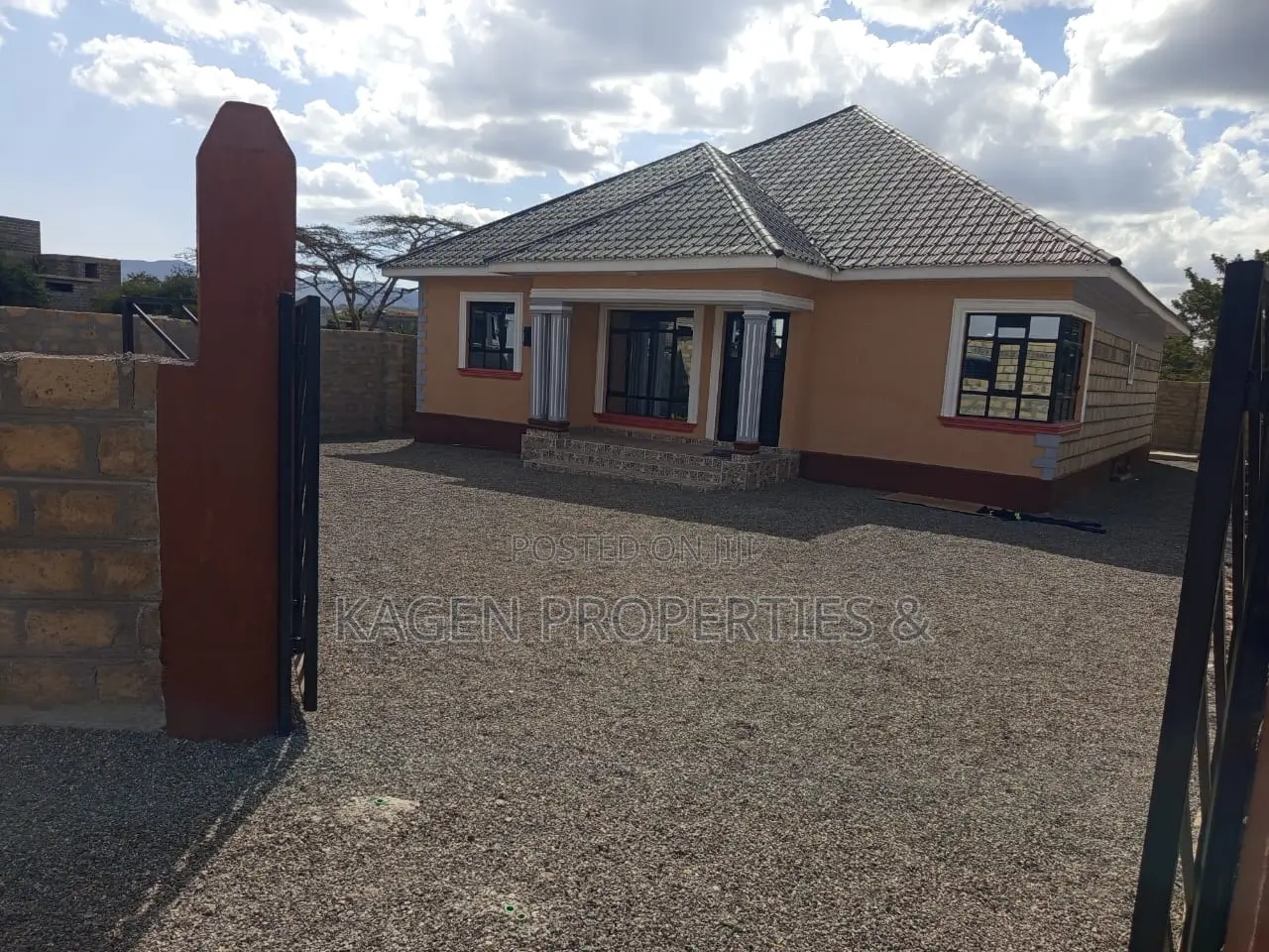 3bdrm Bungalow in Rongai, Rimpa for sale in Rimpa