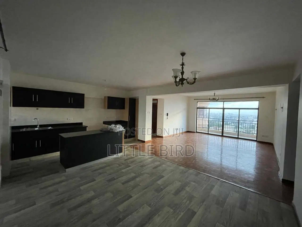 3bdrm Apartment in Milimani for sale in Milimani
