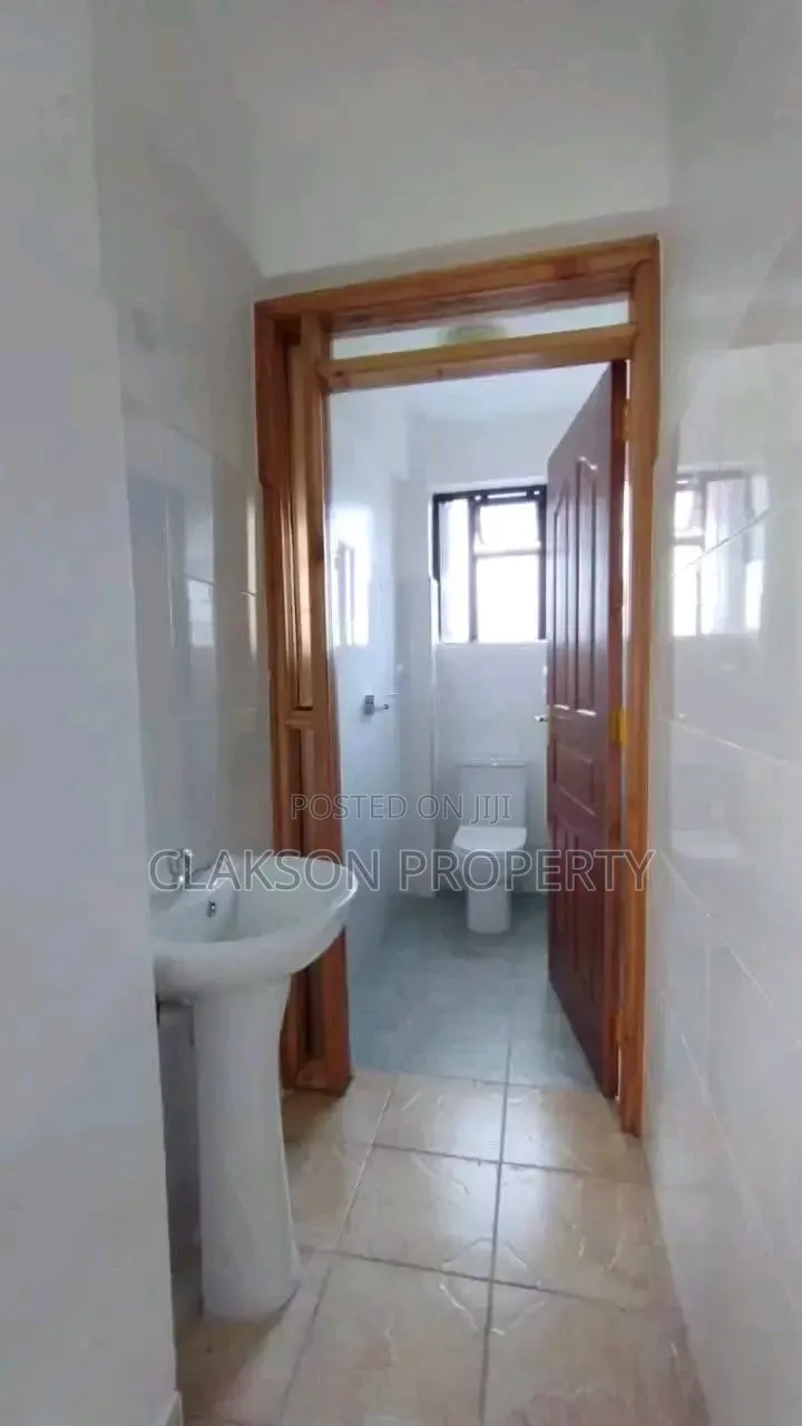 2bdrm Apartment in Road, Muhuru for rent in Muhuru