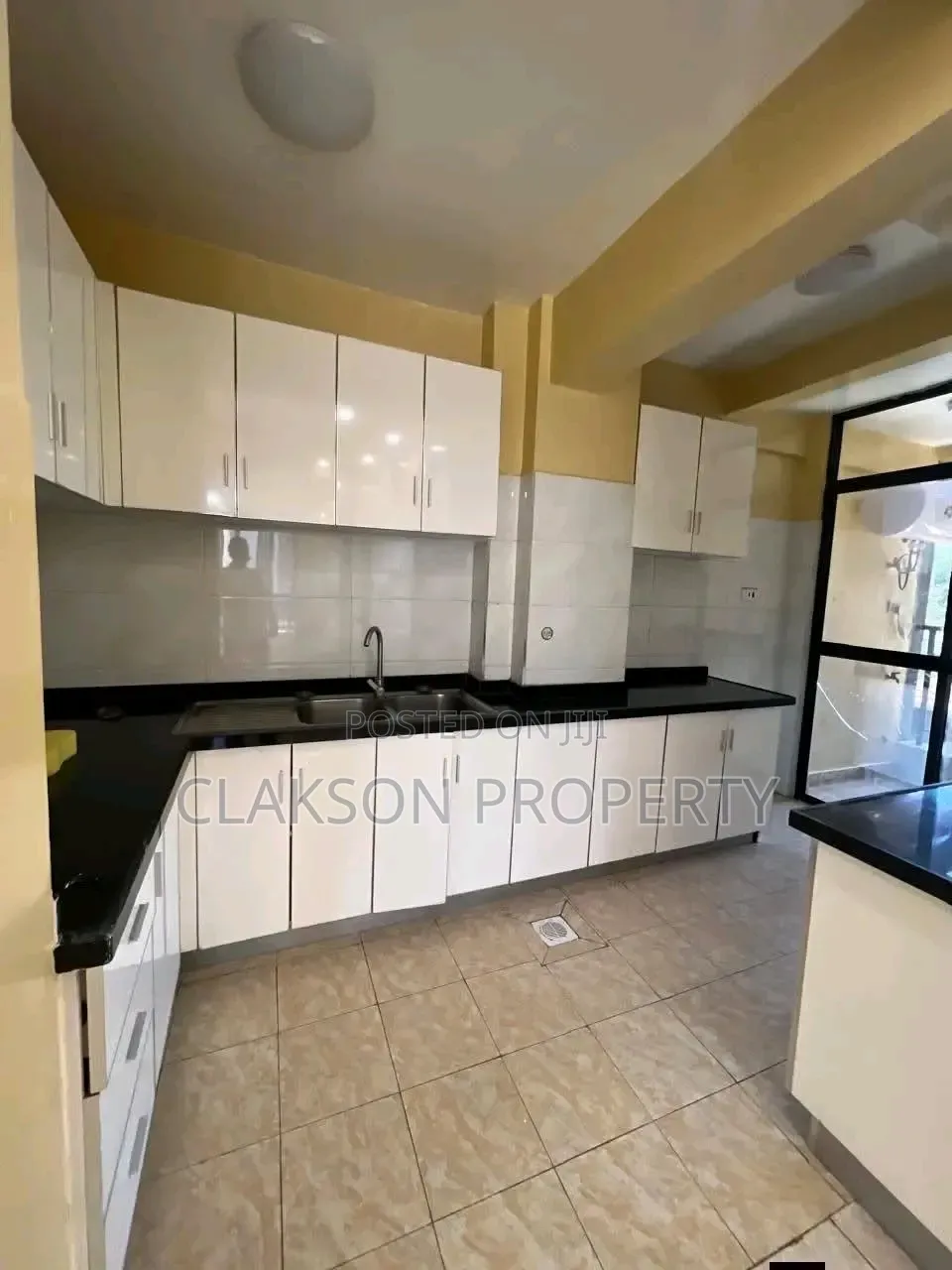 3bdrm Apartment in Kileleshwa for sale in Kileleshwa