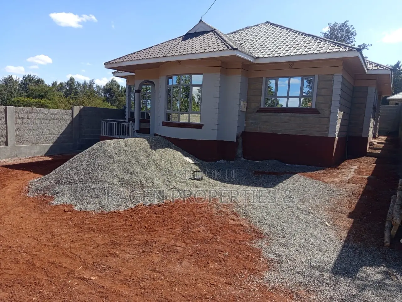 3bdrm Bungalow in Matasia for sale in Matasia