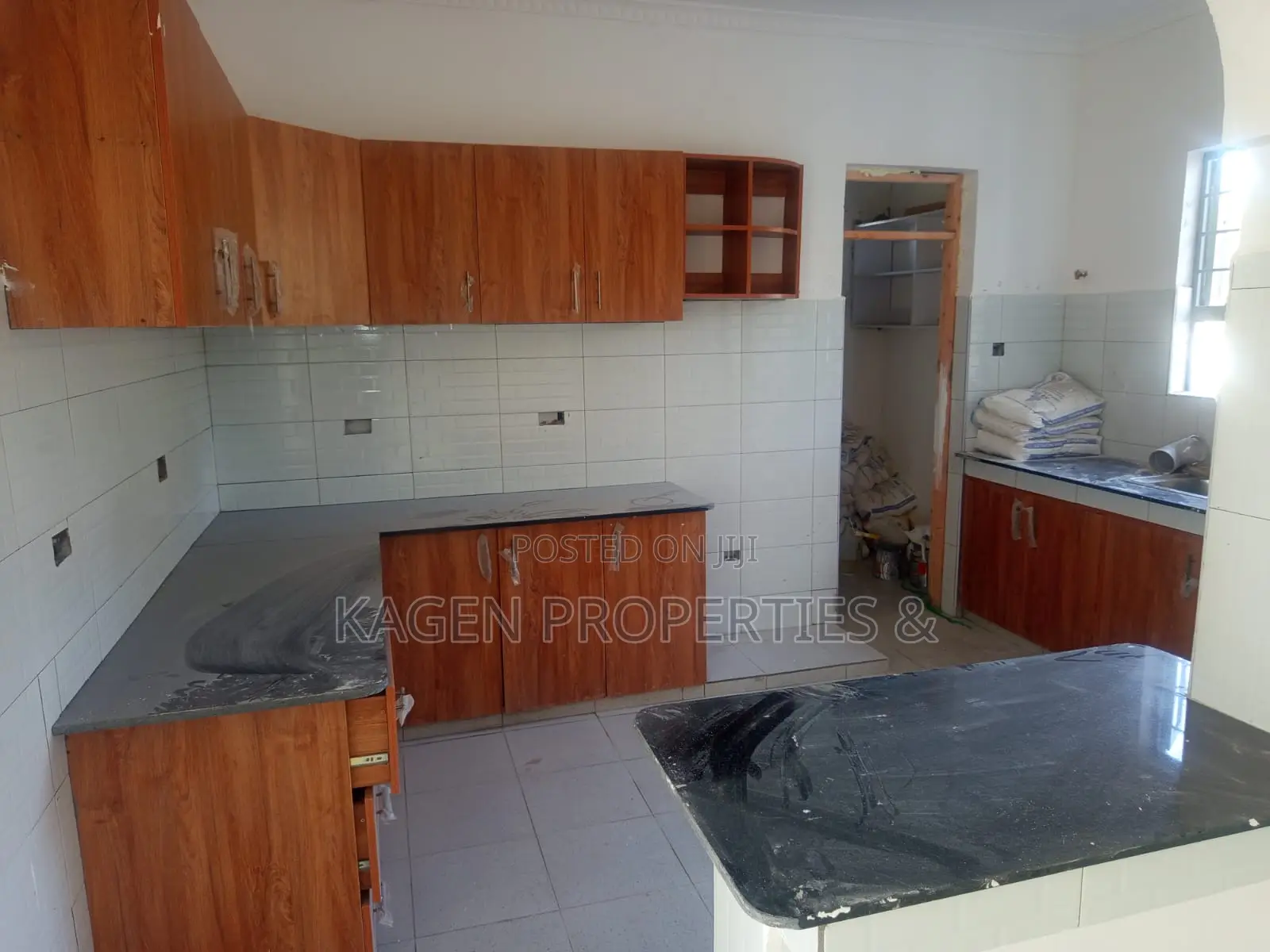 3bdrm Bungalow in Matasia for sale in Matasia