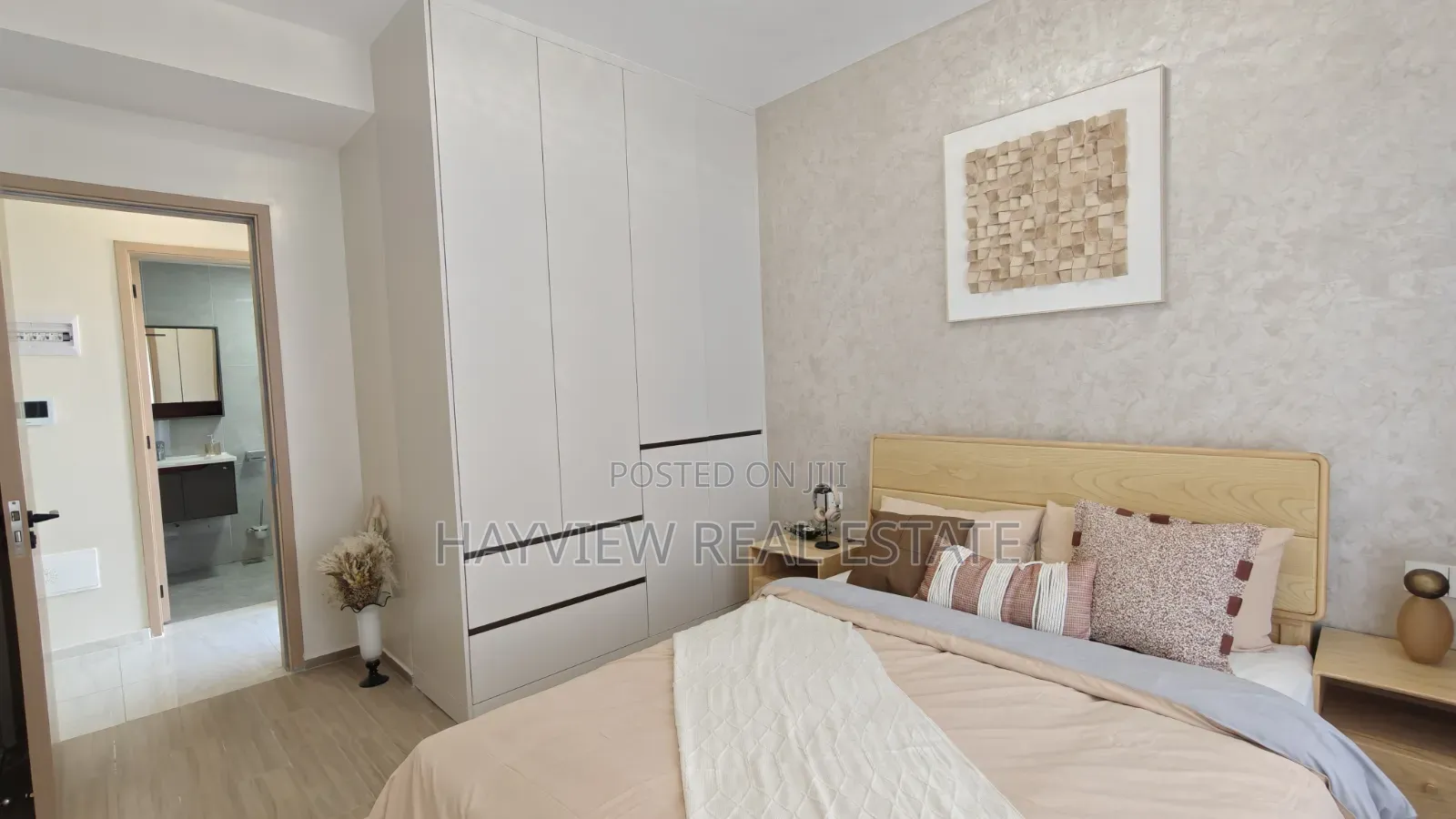 1bdrm Apartment in Riara Road, Junction for sale in Junction