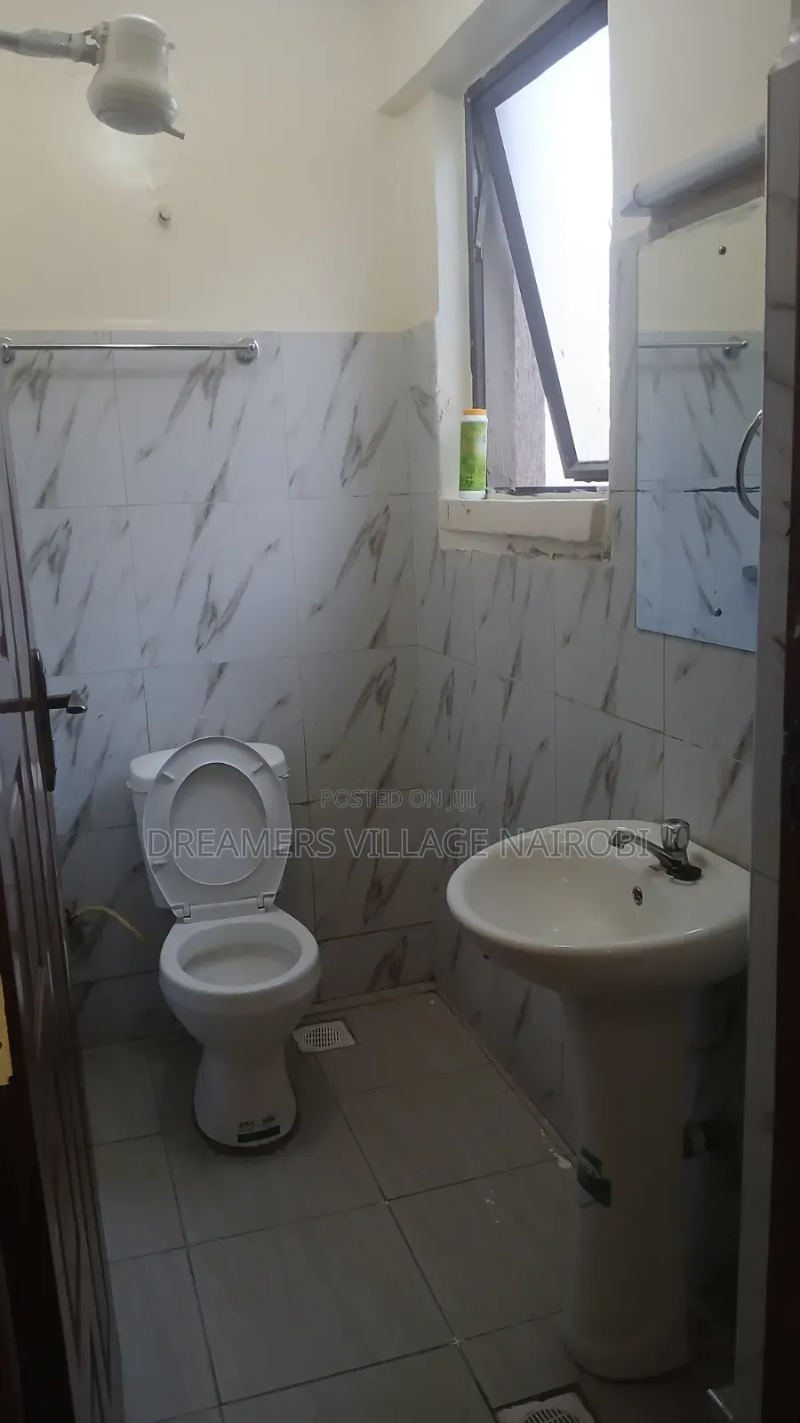 Studio Airbnb Unit in Kikuyu (Parking and Lift) in Kidfarmaco