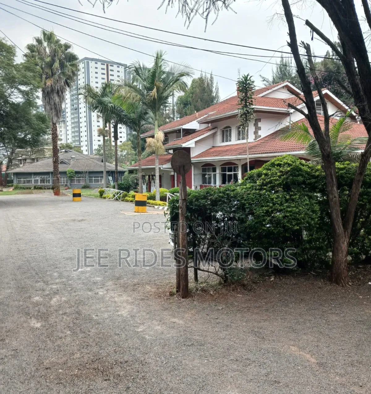 Lavington 1.09 Acres FOR SALE
Prime 1.09 Acre Land Along Hatheru in Nairobi Central