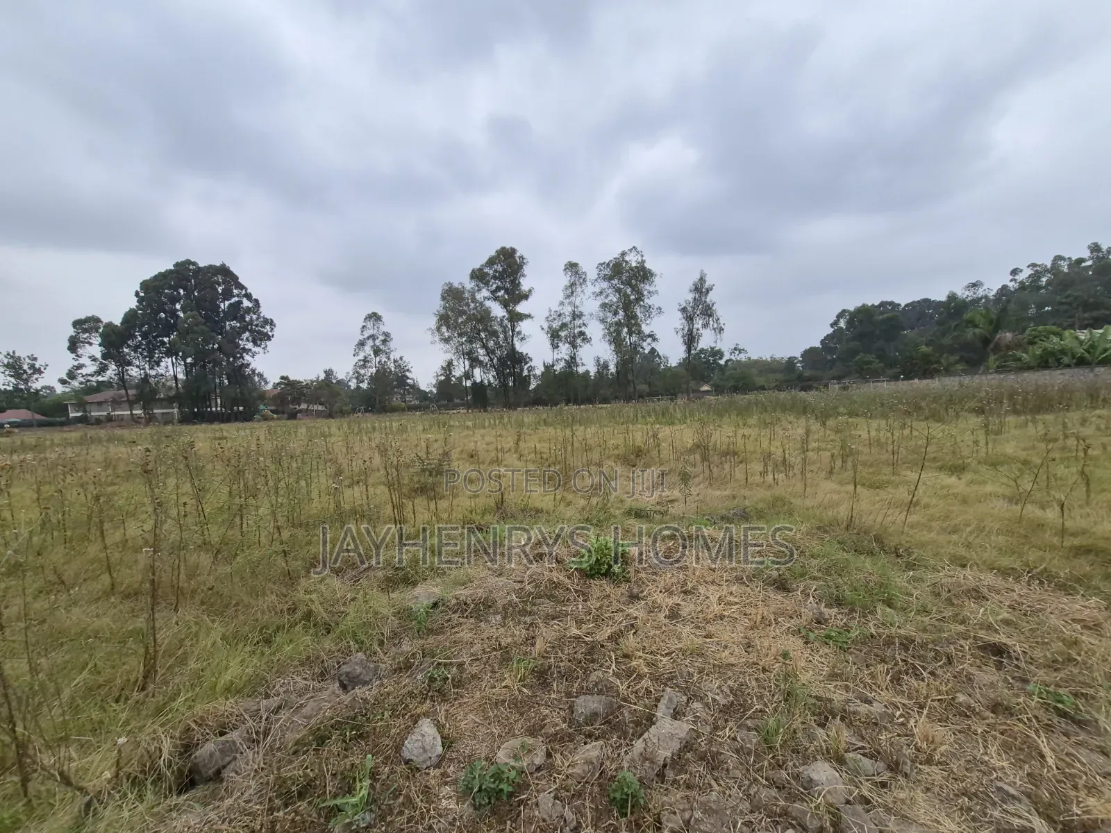 Half Acre Plot for Sale in Garden Estate at ` in Roysambu