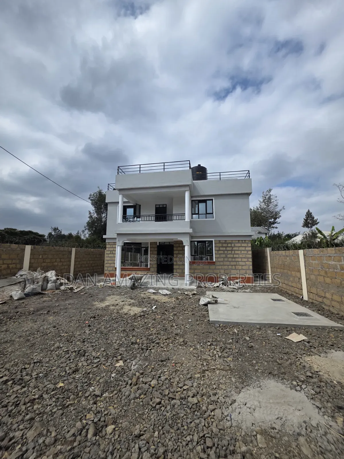 4bdrm Maisonette in Rimpa for sale in Rimpa