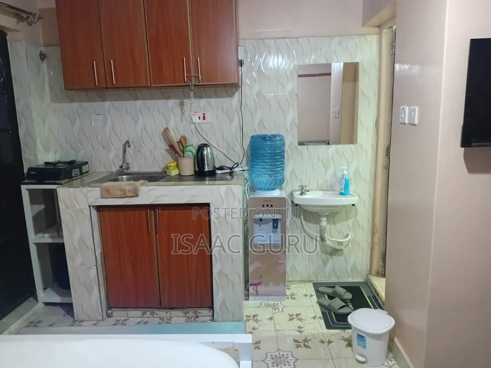 Studio Airbnb Available in Kamakis in Kamakis