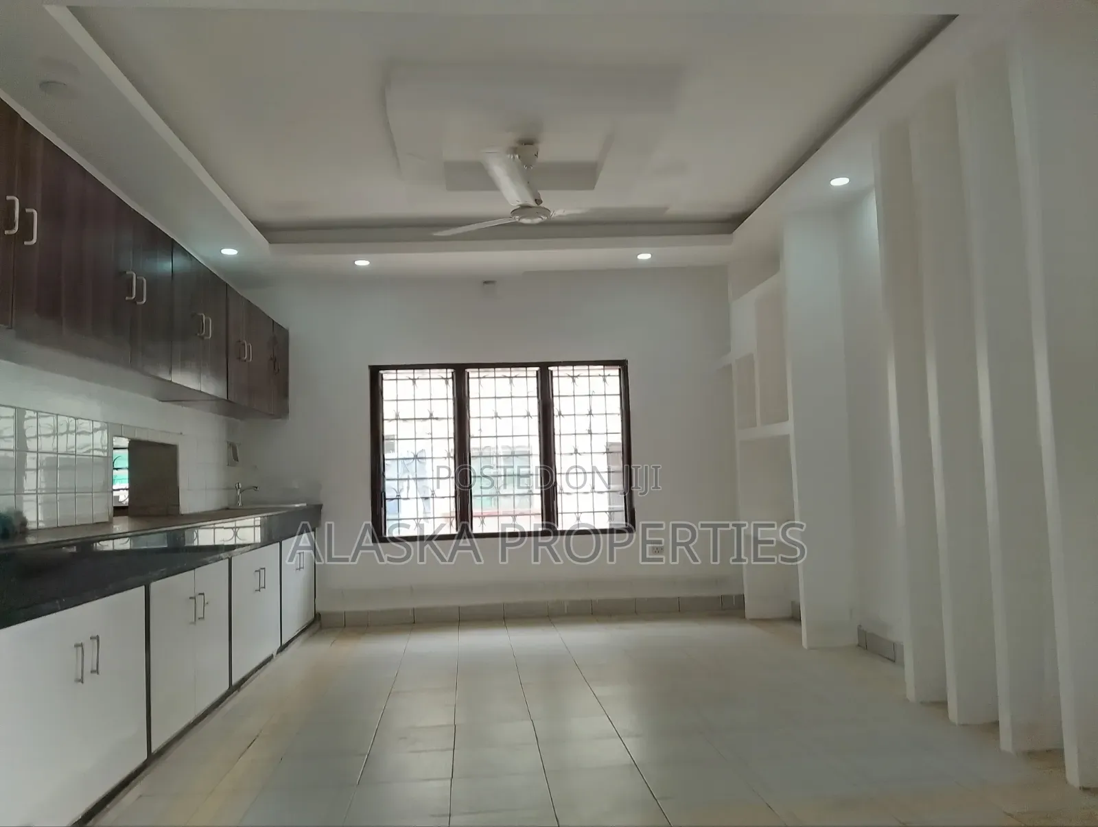 4bdrm Mansion in Beach Road, Nyali Mkomani for rent in Nyali Mkomani