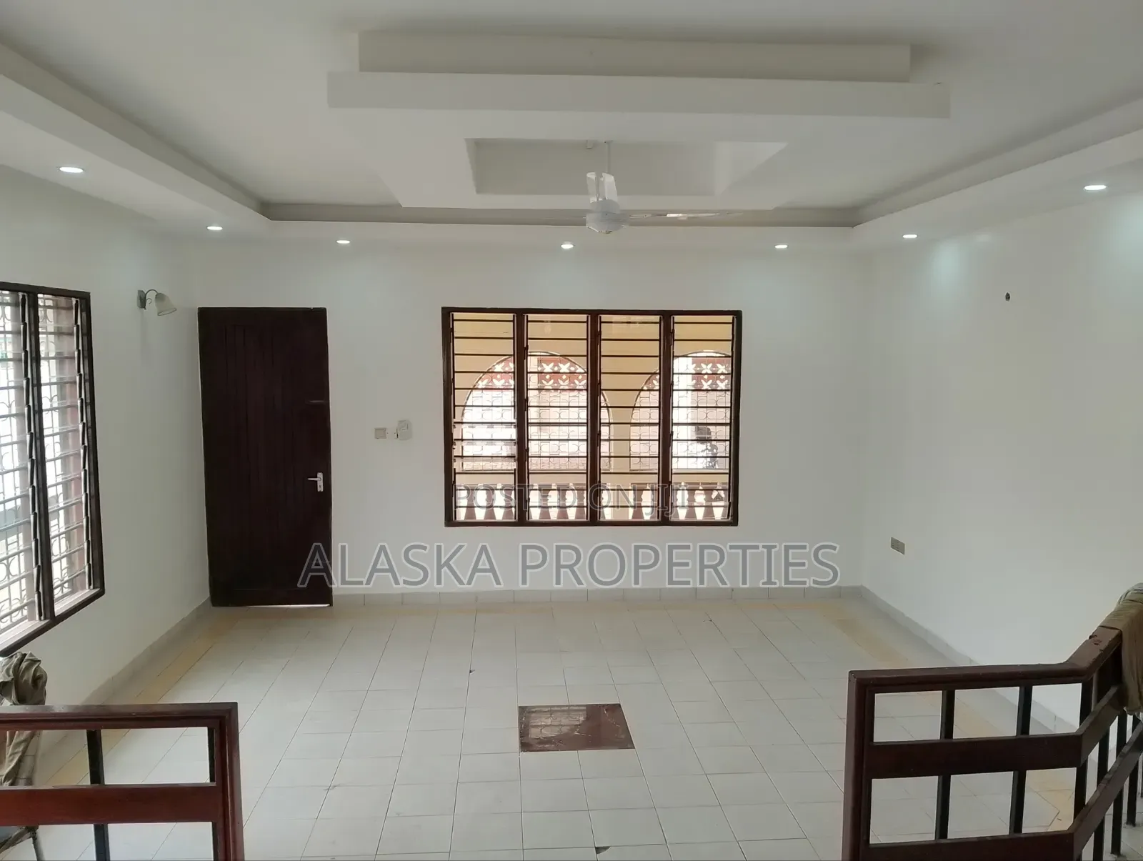 4bdrm Mansion in Beach Road, Nyali Mkomani for rent in Nyali Mkomani
