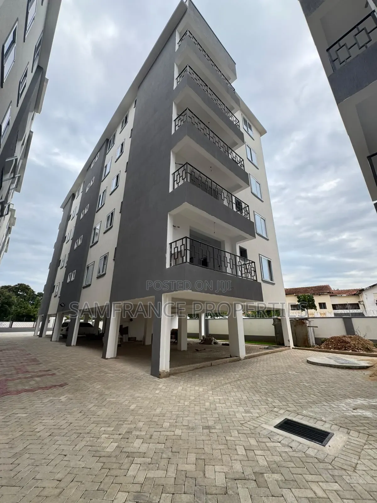 3bdrm Apartment in Courty Yard, Nyali Mkomani for sale in Nyali Mkomani