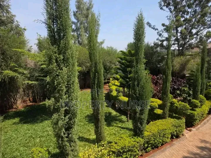4bdrm Maisonette in Gateway Mall Area for rent in Gateway Mall Area