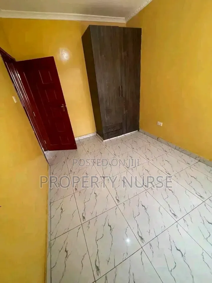 Furnished 4bdrm Duplex in Gateway Mall Area for rent in Gateway Mall Area
