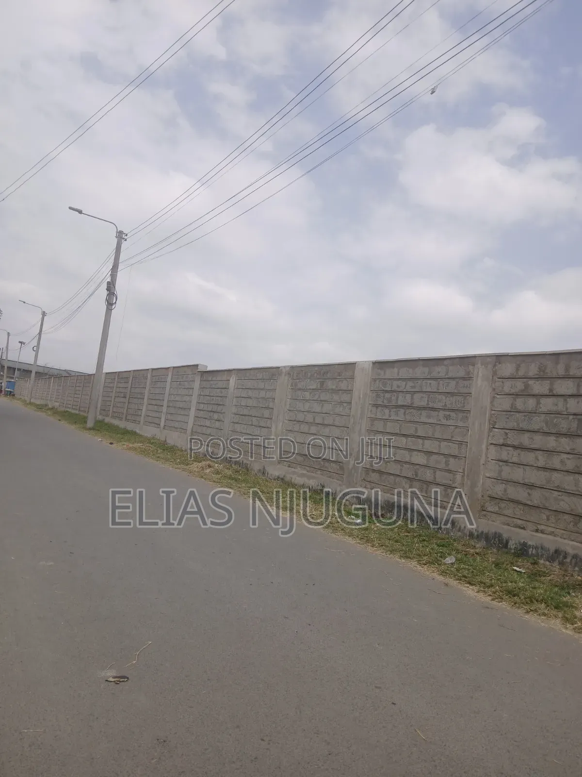 3/4acre (200 ×150) Jogoo Road Selling Price 120m Negotiable in Jogoo Road