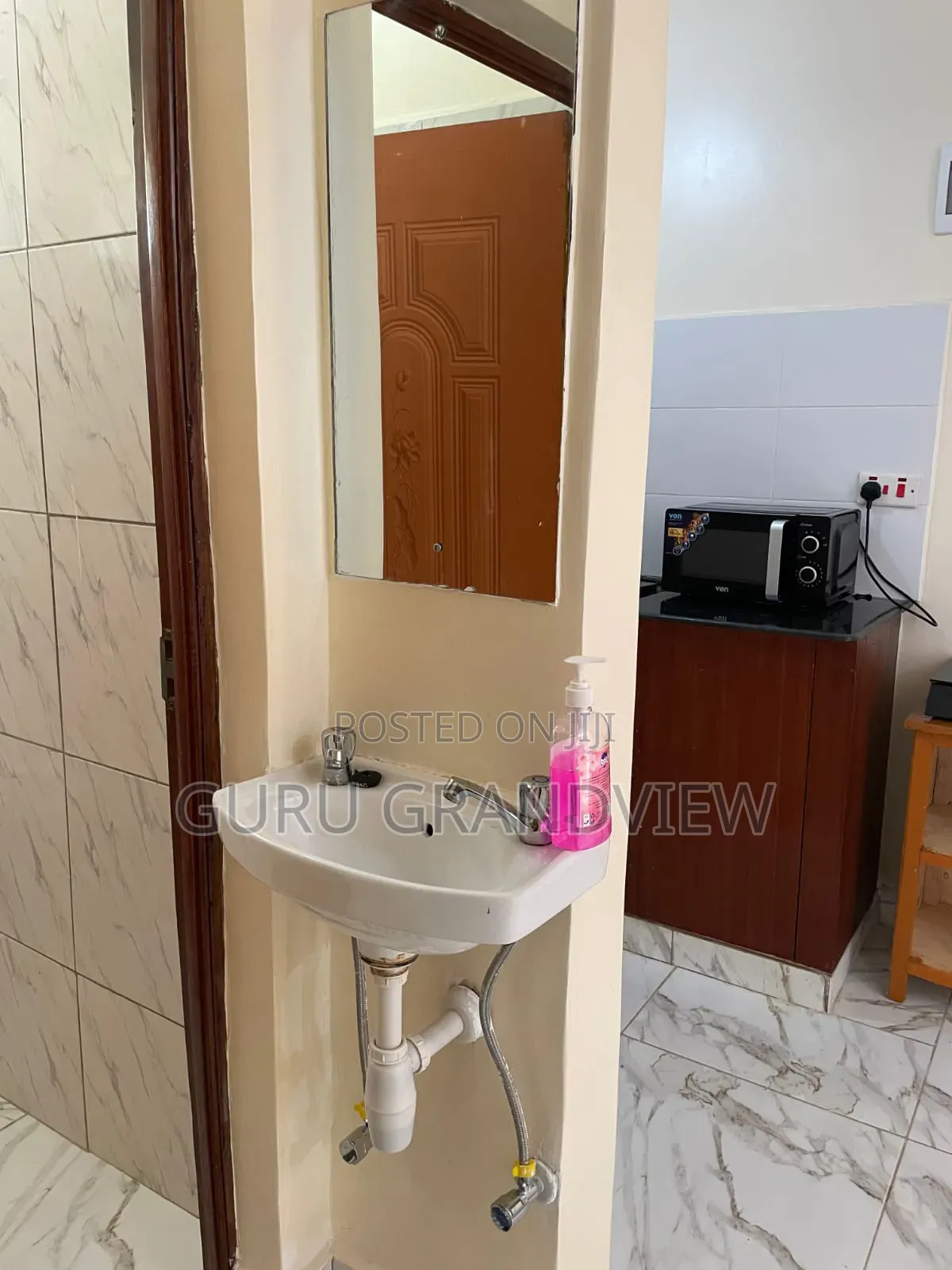 Diani 1 Bedroom Airbnb at Darad in Diani