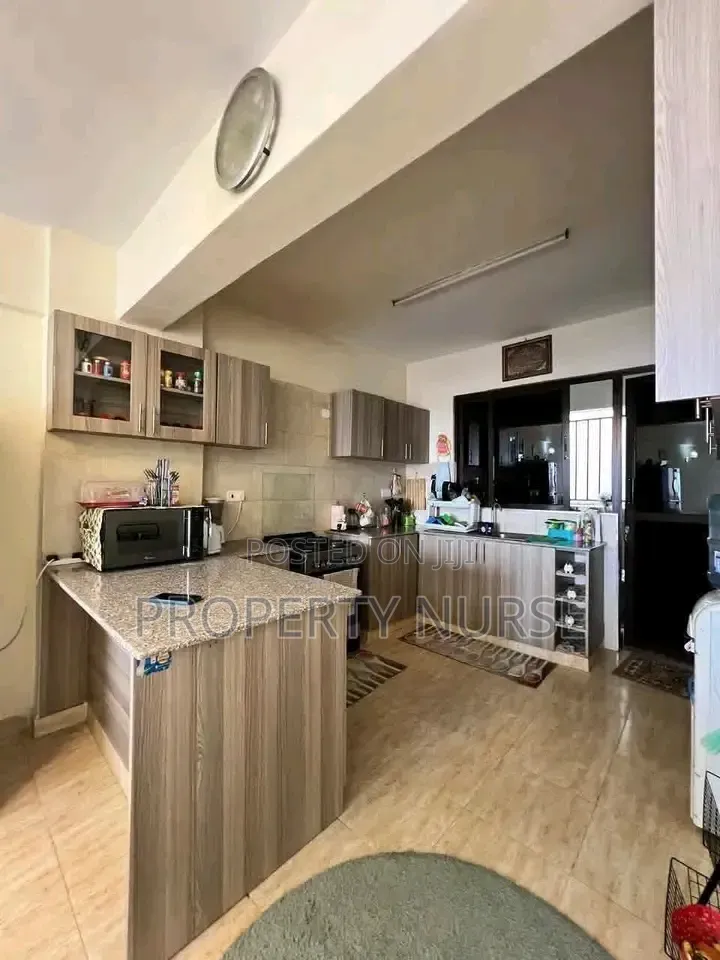 3bdrm Apartment in Gateway Mall Area for rent in Gateway Mall Area