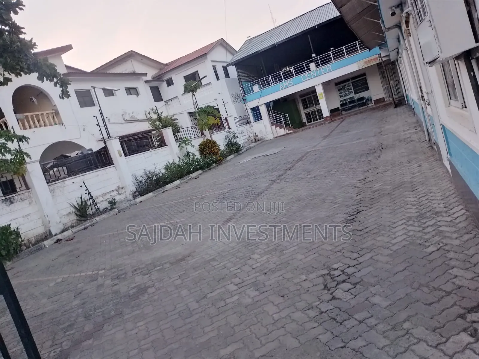 Godown to Let in Nyali Mkomani