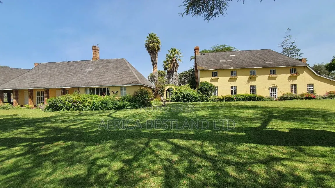 HOTEL 1,200 ACRES Available For in Lake View