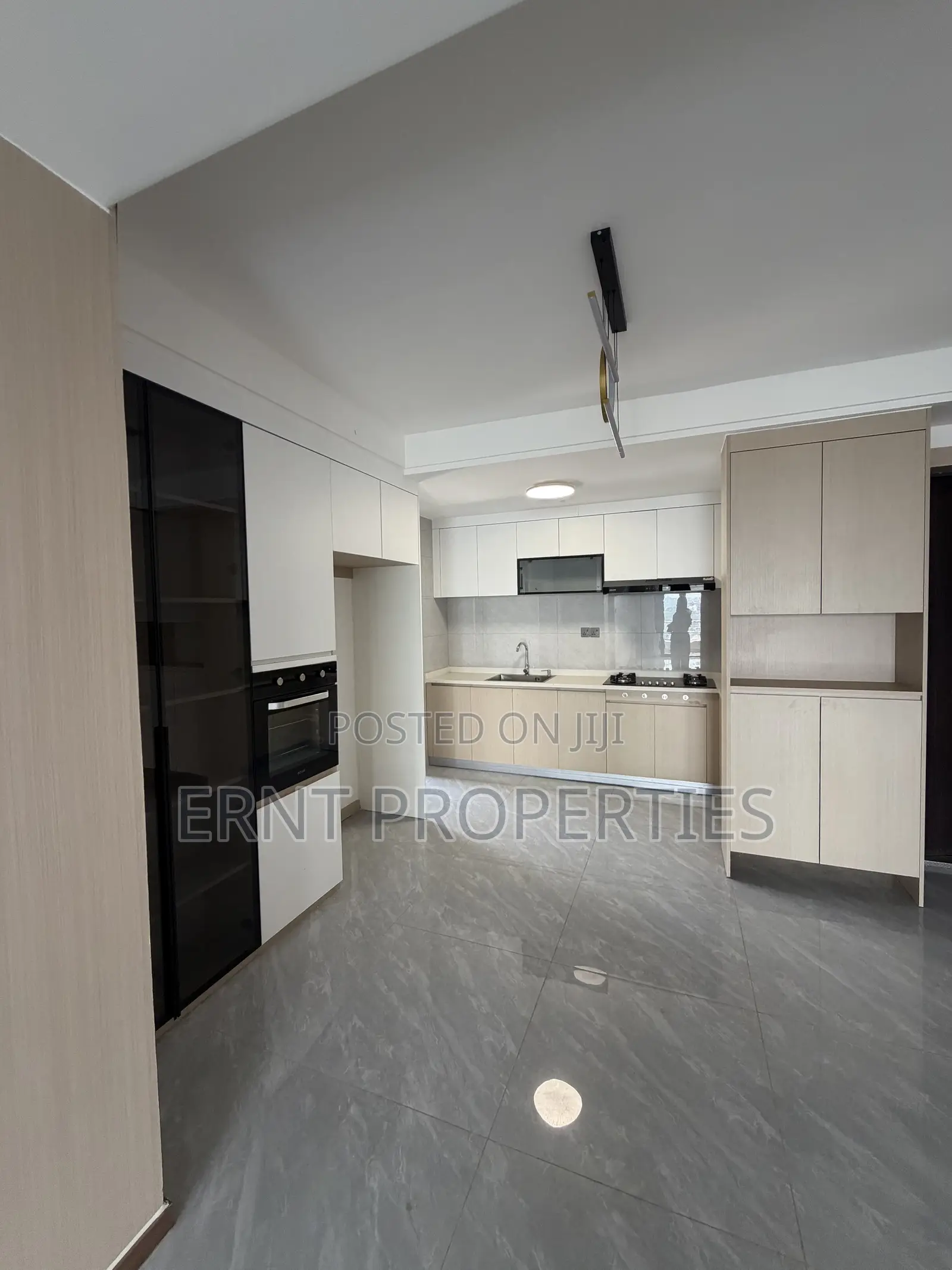 3bdrm Apartment in Riverside Drive for sale in Riverside Drive