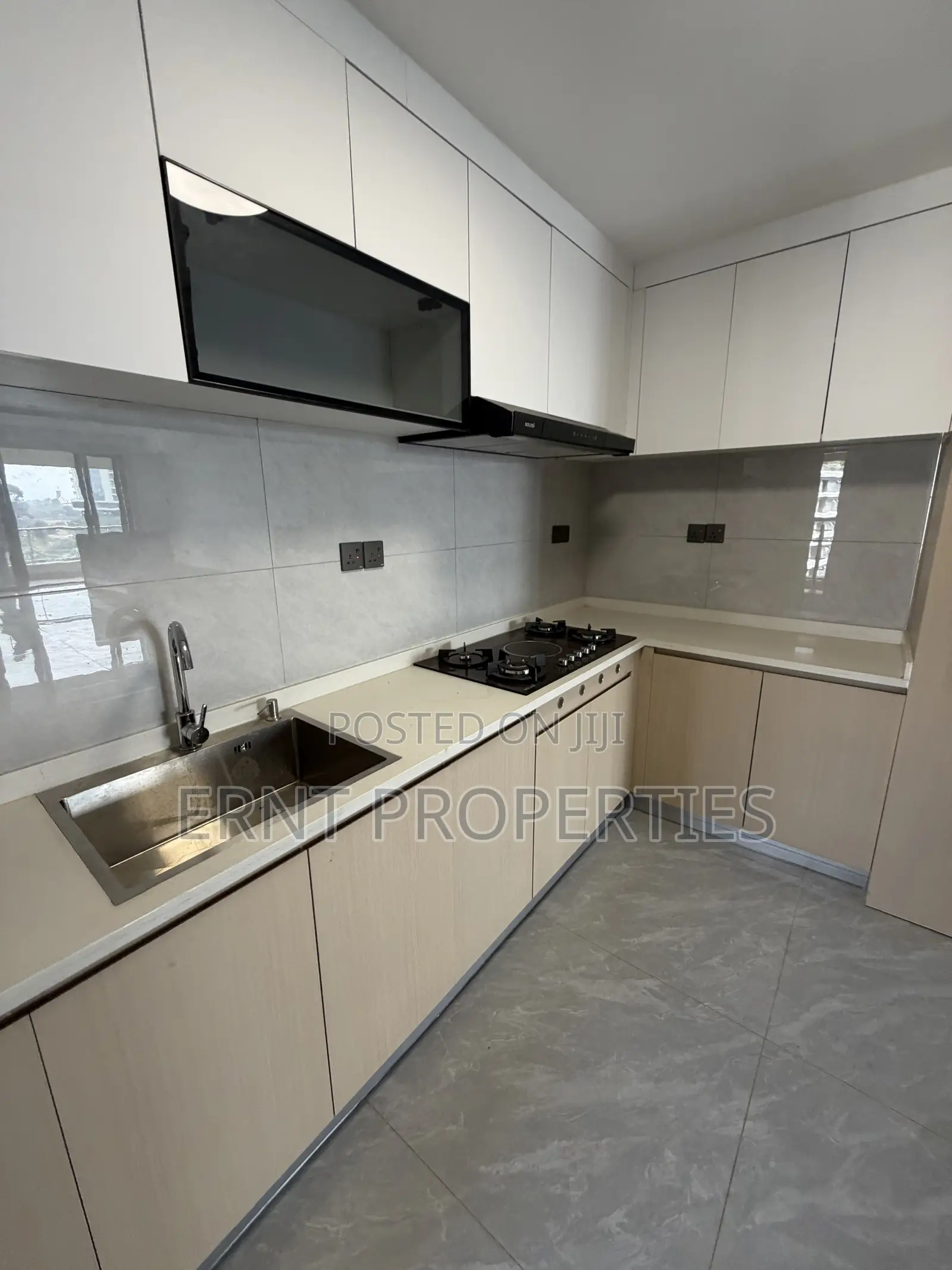3bdrm Apartment in Riverside Drive for sale in Riverside Drive
