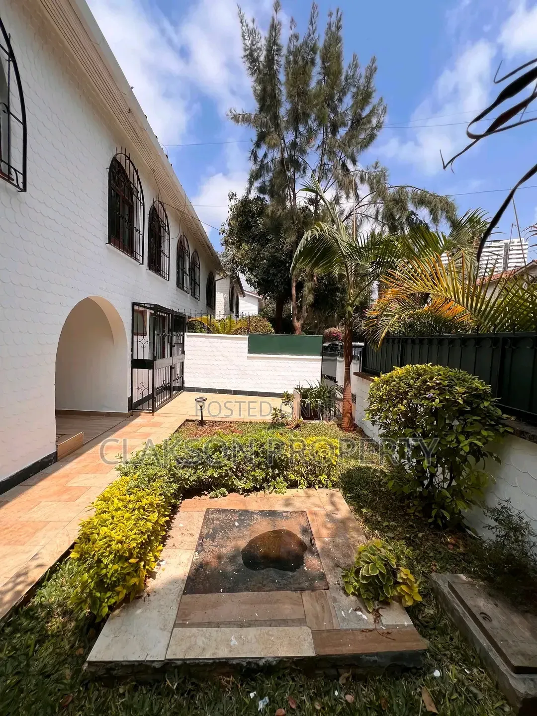4bdrm Townhouse / Terrace in Kileleshwa for rent in Kileleshwa