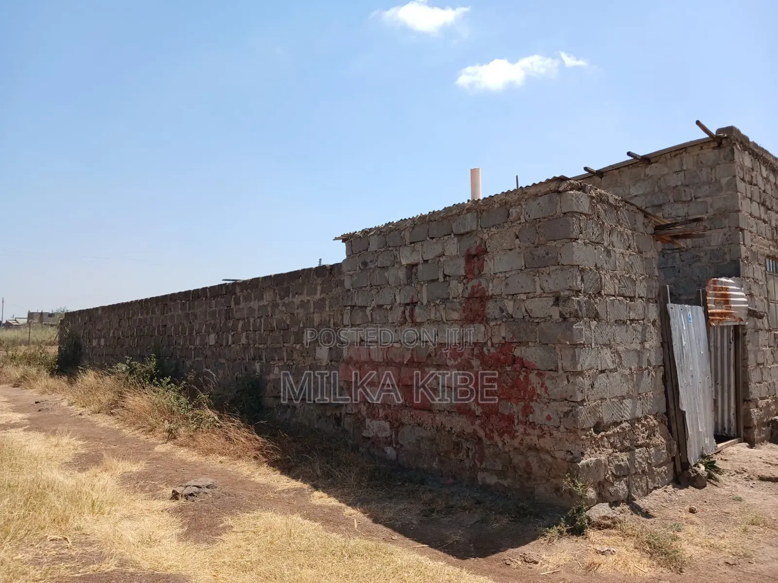 Muthaara 40 by 80 Plot in Witeithie