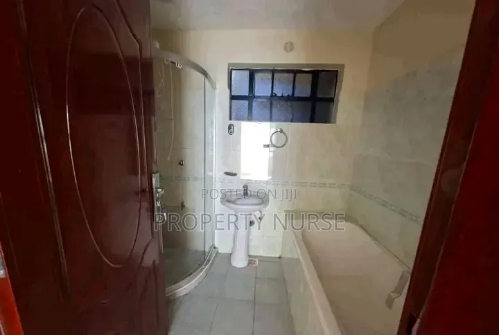 3bdrm Apartment in Gateway Mall Area for rent in Gateway Mall Area