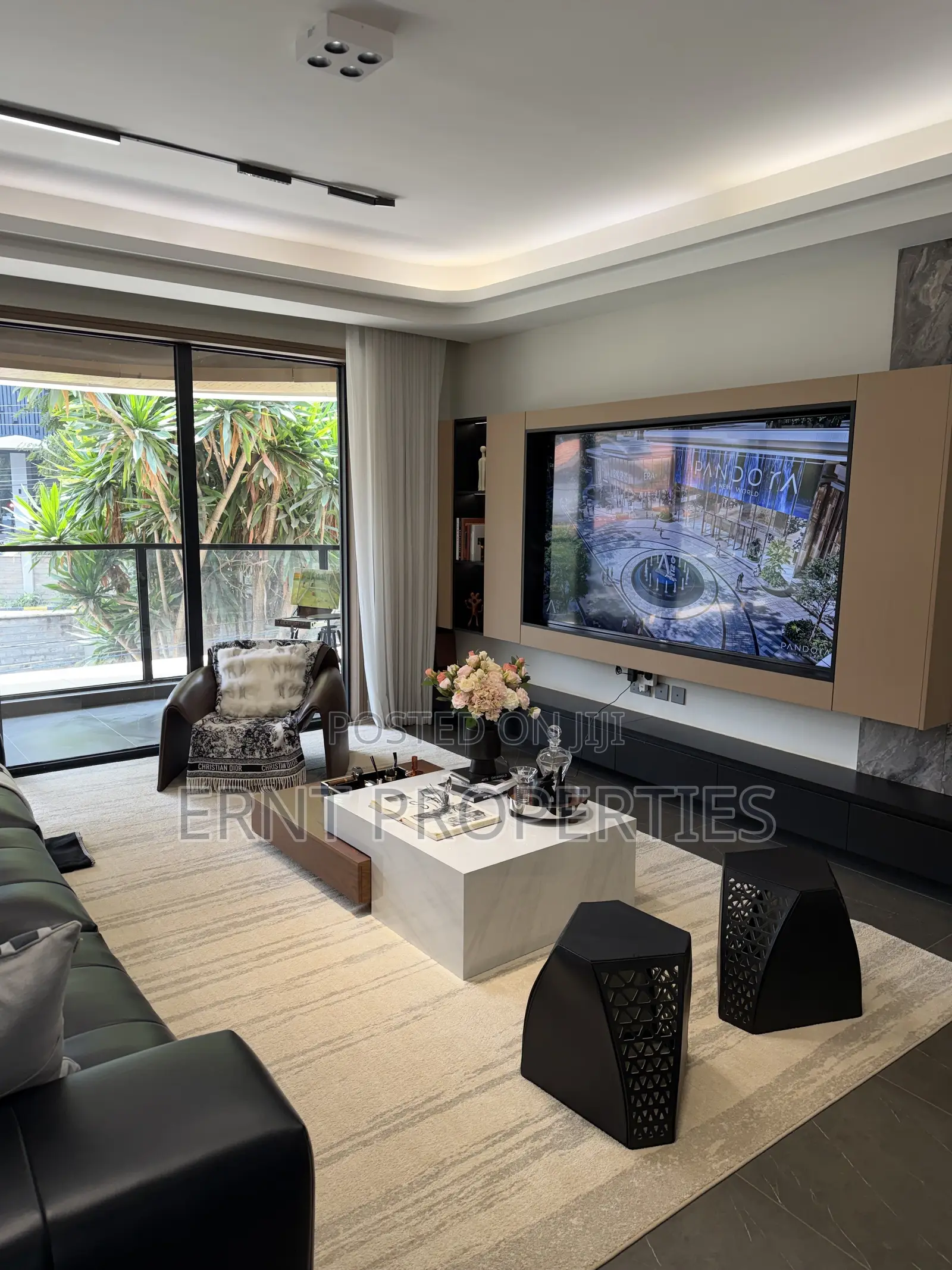 3bdrm Apartment in Westlands for sale in Westlands