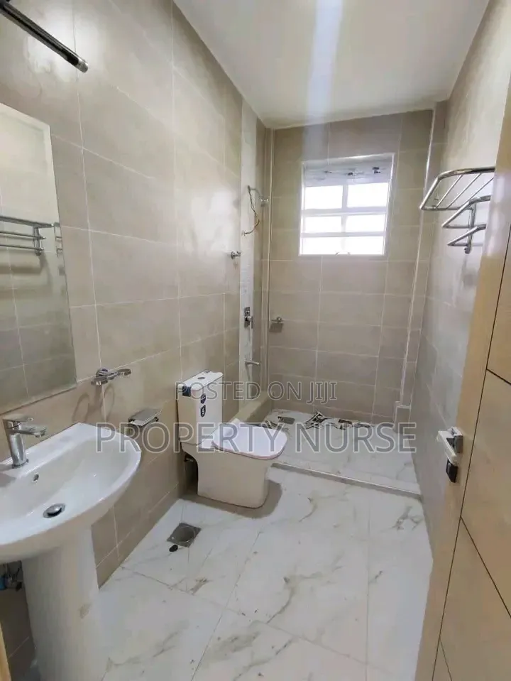 3bdrm Maisonette in Gateway Mall Area for rent in Gateway Mall Area