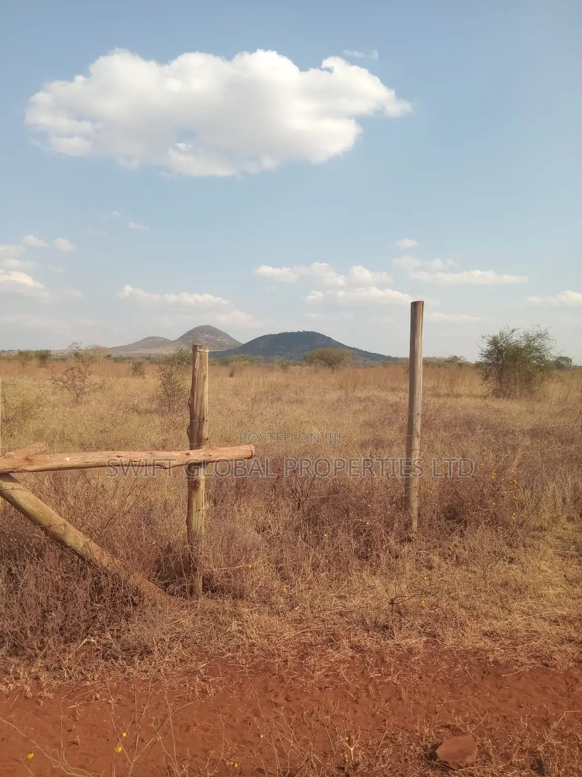 100 Acres Near Mombasa-Nairobi Highway in Emali Town Is for Sale in Kenyawa-Poka