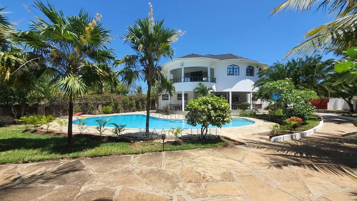 5 Bedroom Airbnb in Nyali in Nyali Mkomani