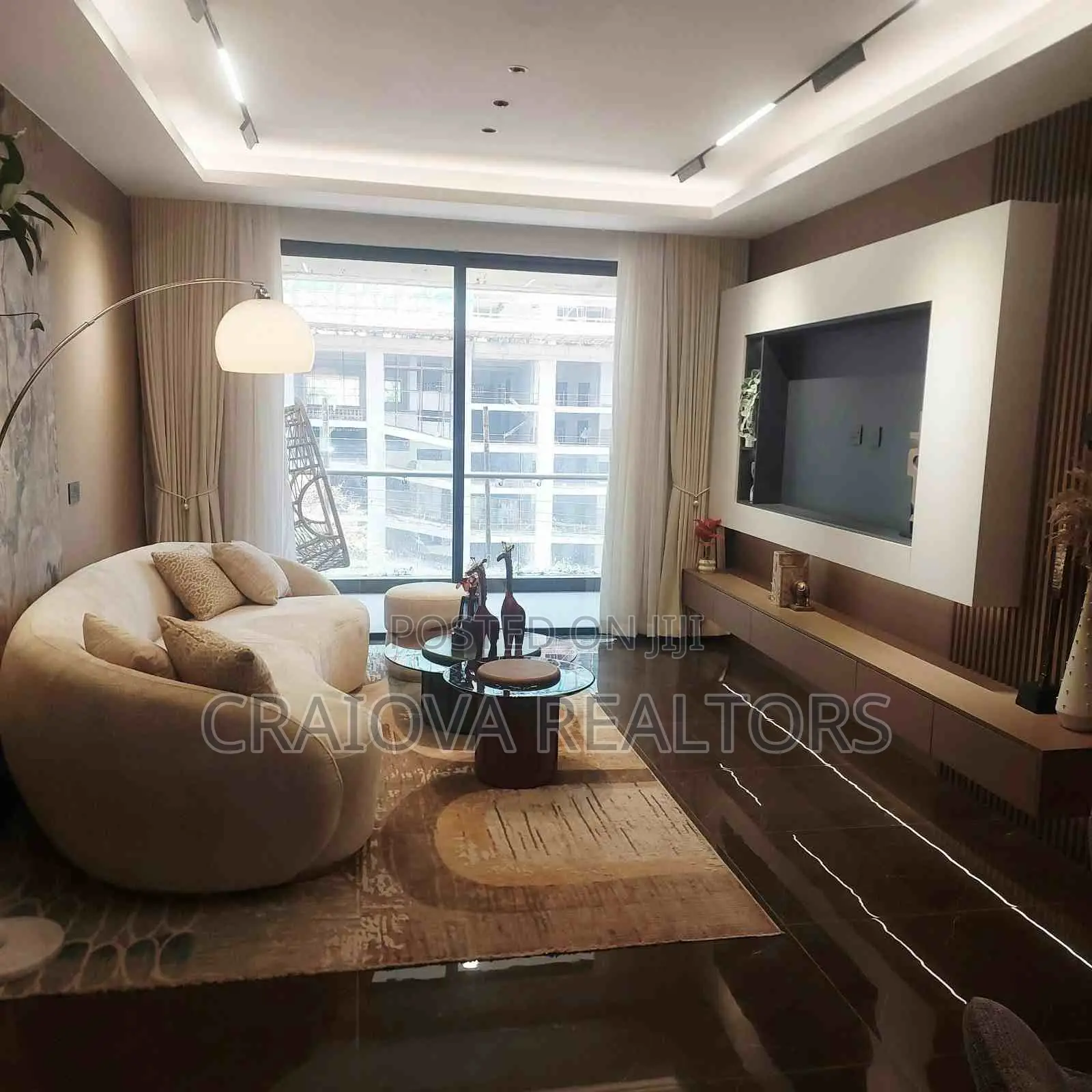 3bdrm Apartment in Spring Valley for sale in Spring Valley