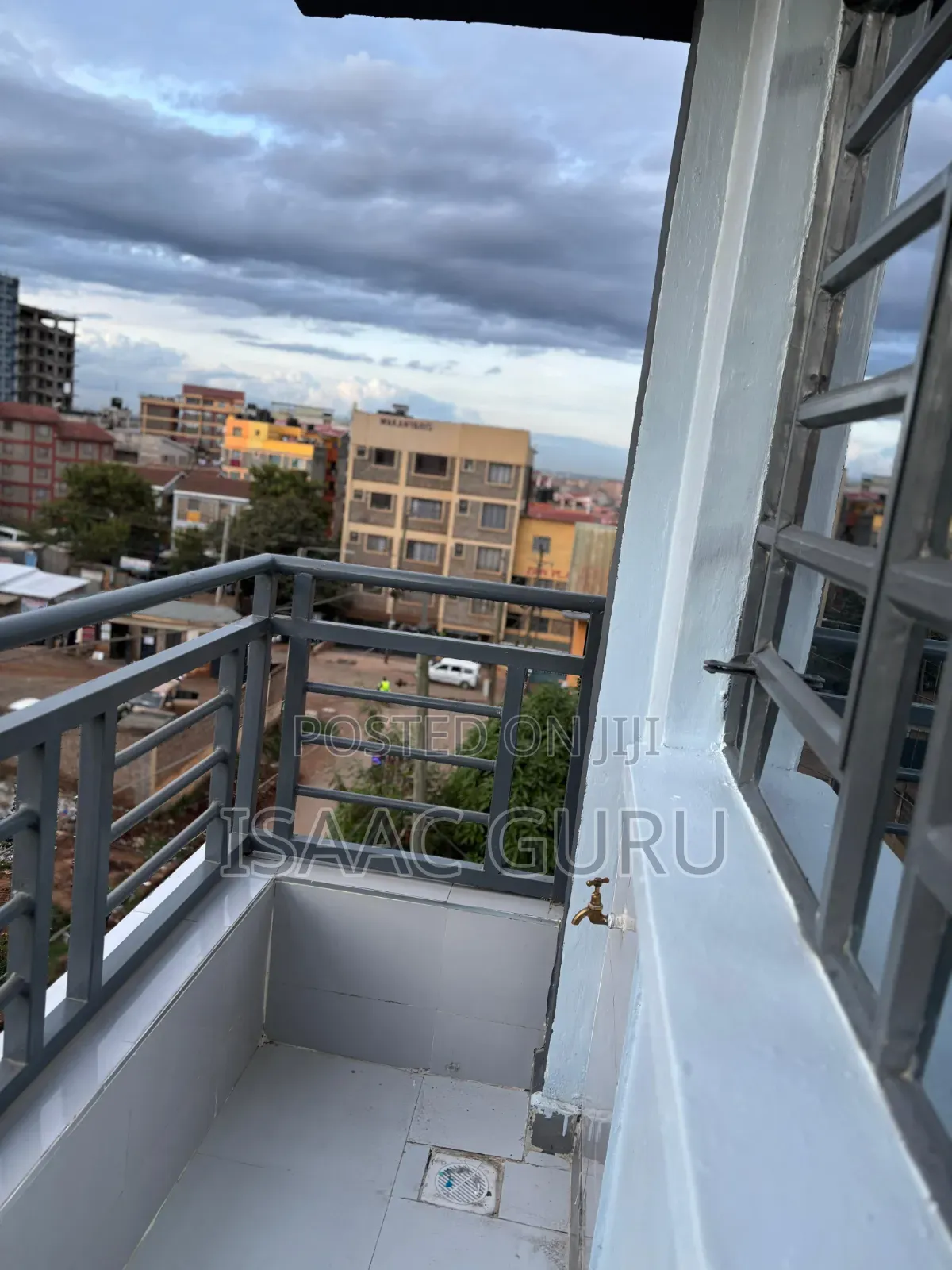 1bedroom Airbnb in Kasarani in Seasons Estate