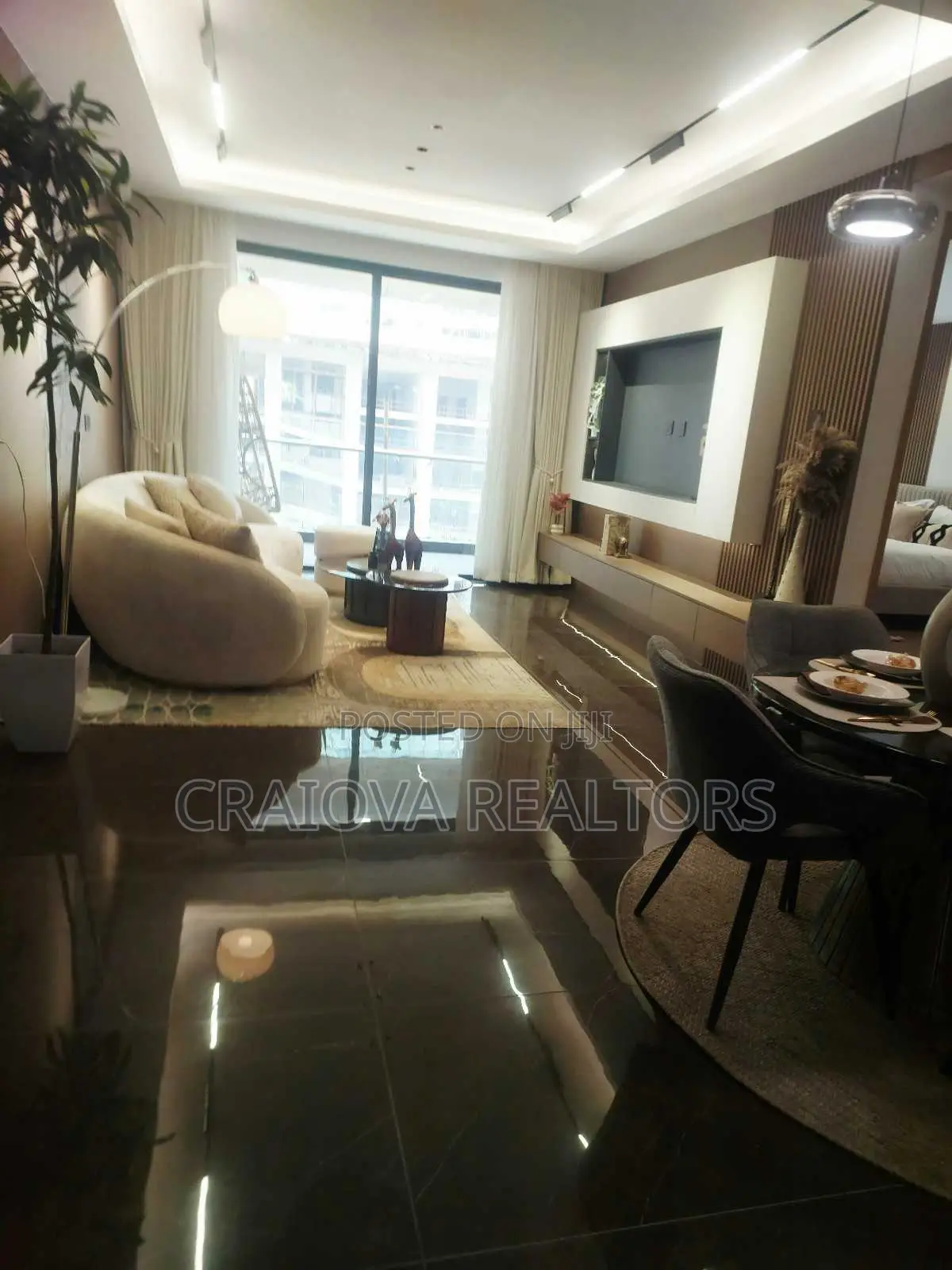 2bdrm Apartment in Spring Valley for sale in Spring Valley