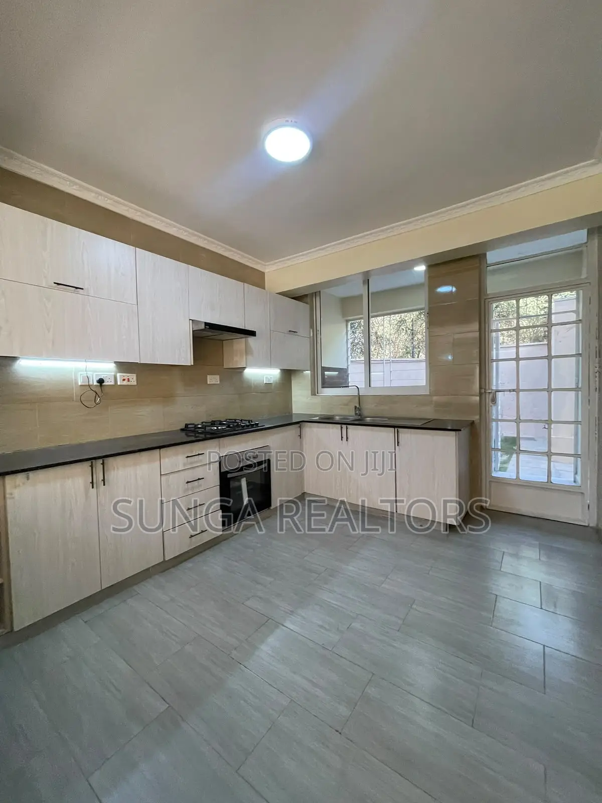 4bdrm House in Mwananchi Rd., Viraj Area for rent in Viraj Area