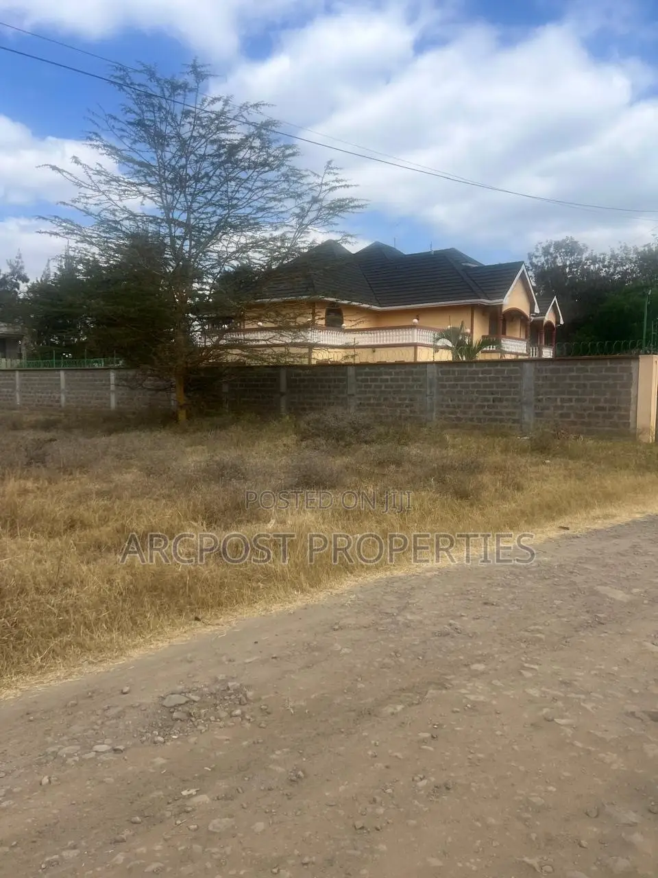(2) 1⁄2 Acre Residential Plots for Sale Near Olekasasi Police Station in Maasai Lodge