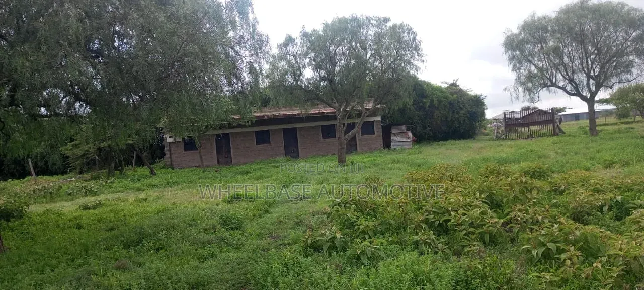 100 Acres for Sale in Kipeto Kiserian Ready for Subdivision, Farming in Kiserian