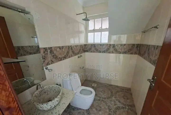 3bdrm Maisonette in Gateway Mall Area for rent in Gateway Mall Area