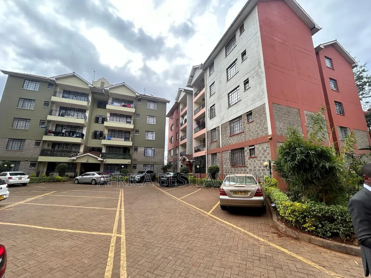 3bdrm Apartment in Uthiru for sale in Uthiru