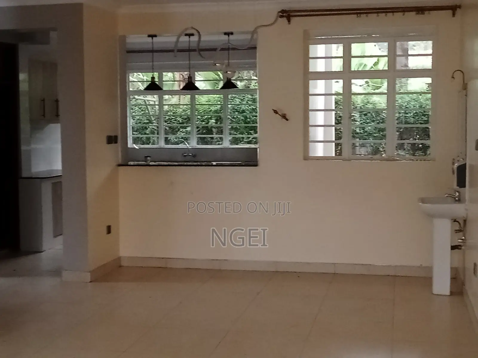 6bdrm House in Garden Court, Ridgeways for rent in Ridgeways