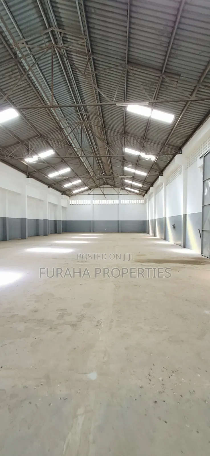 For Sale Ware Houses,yard Changamwe in Kipevu