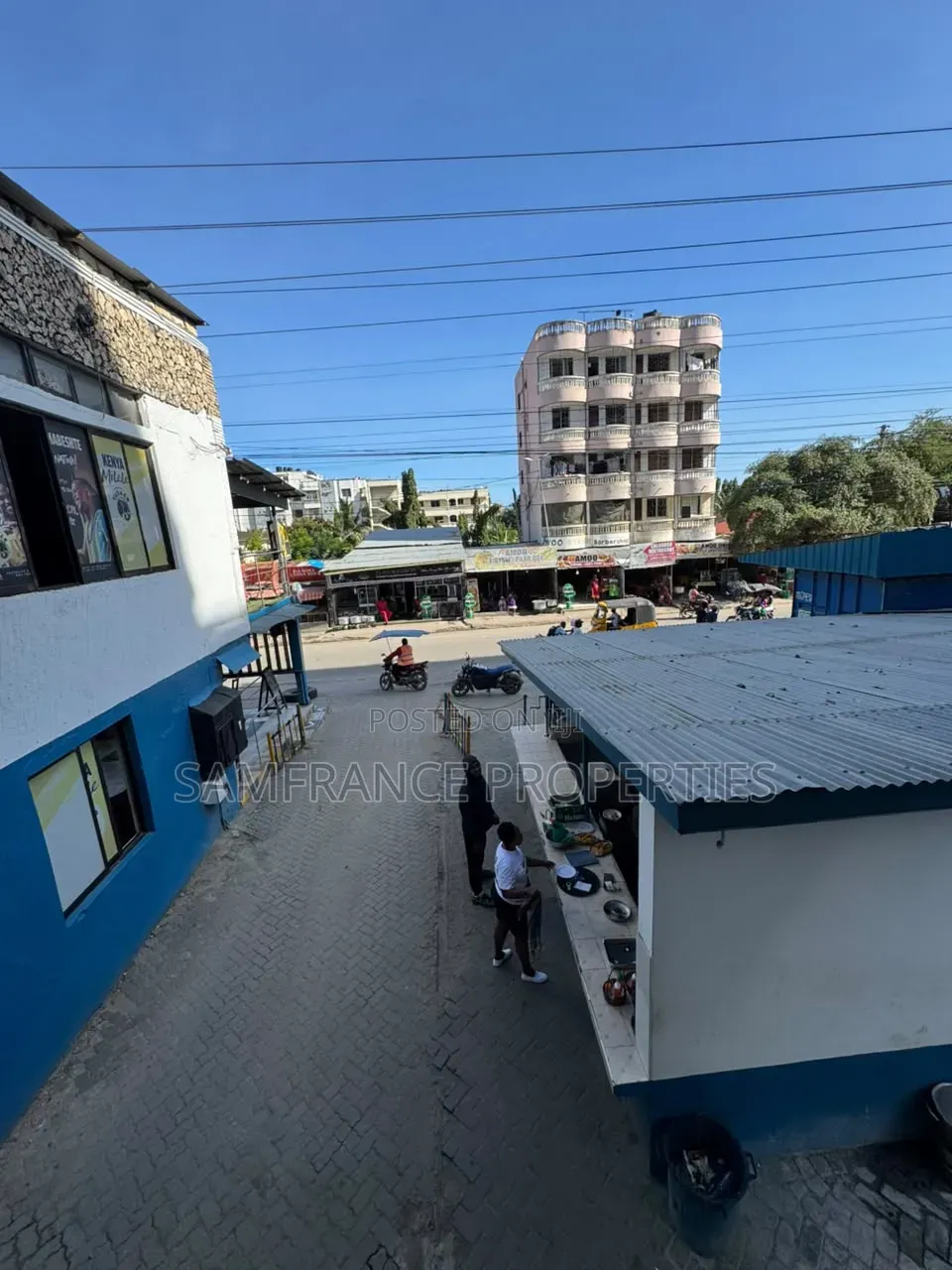 Furnished 11bdrm House in Vescon for sale in Vescon Estate