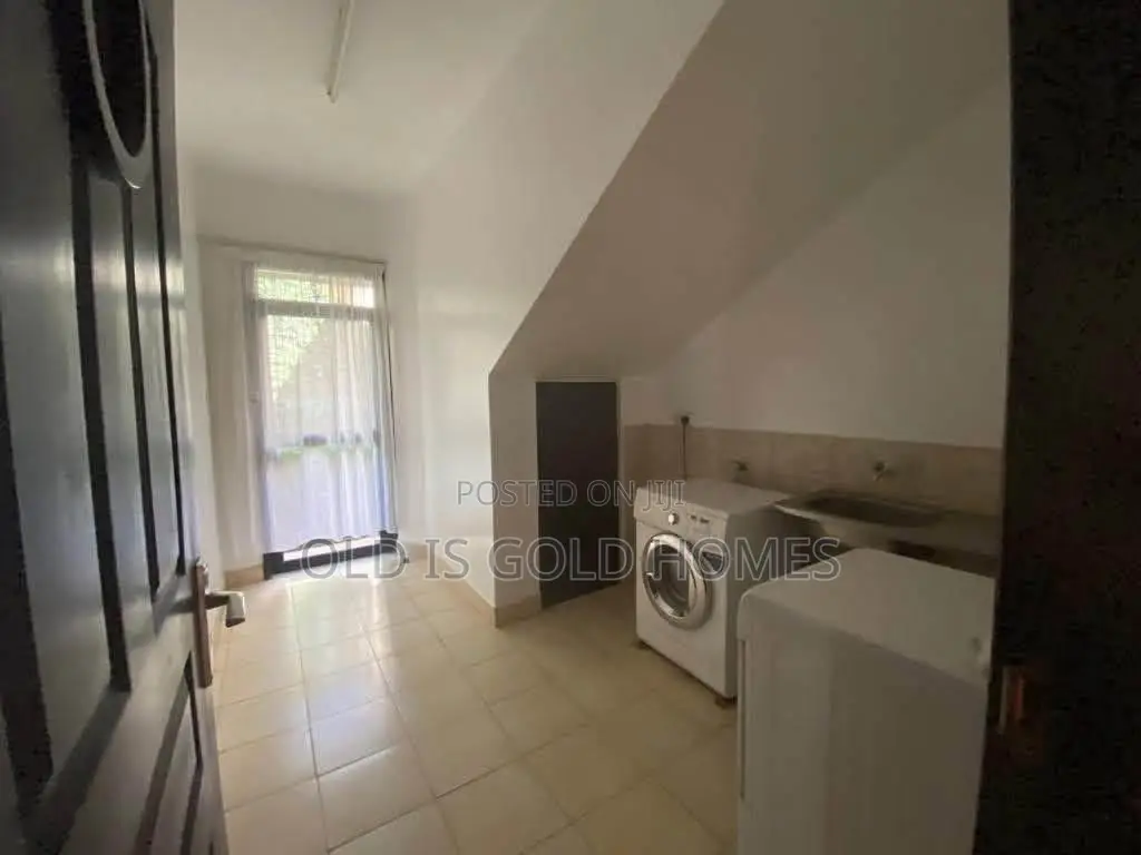 5bdrm House in Kabasiran, Muthangari for sale in Muthangari