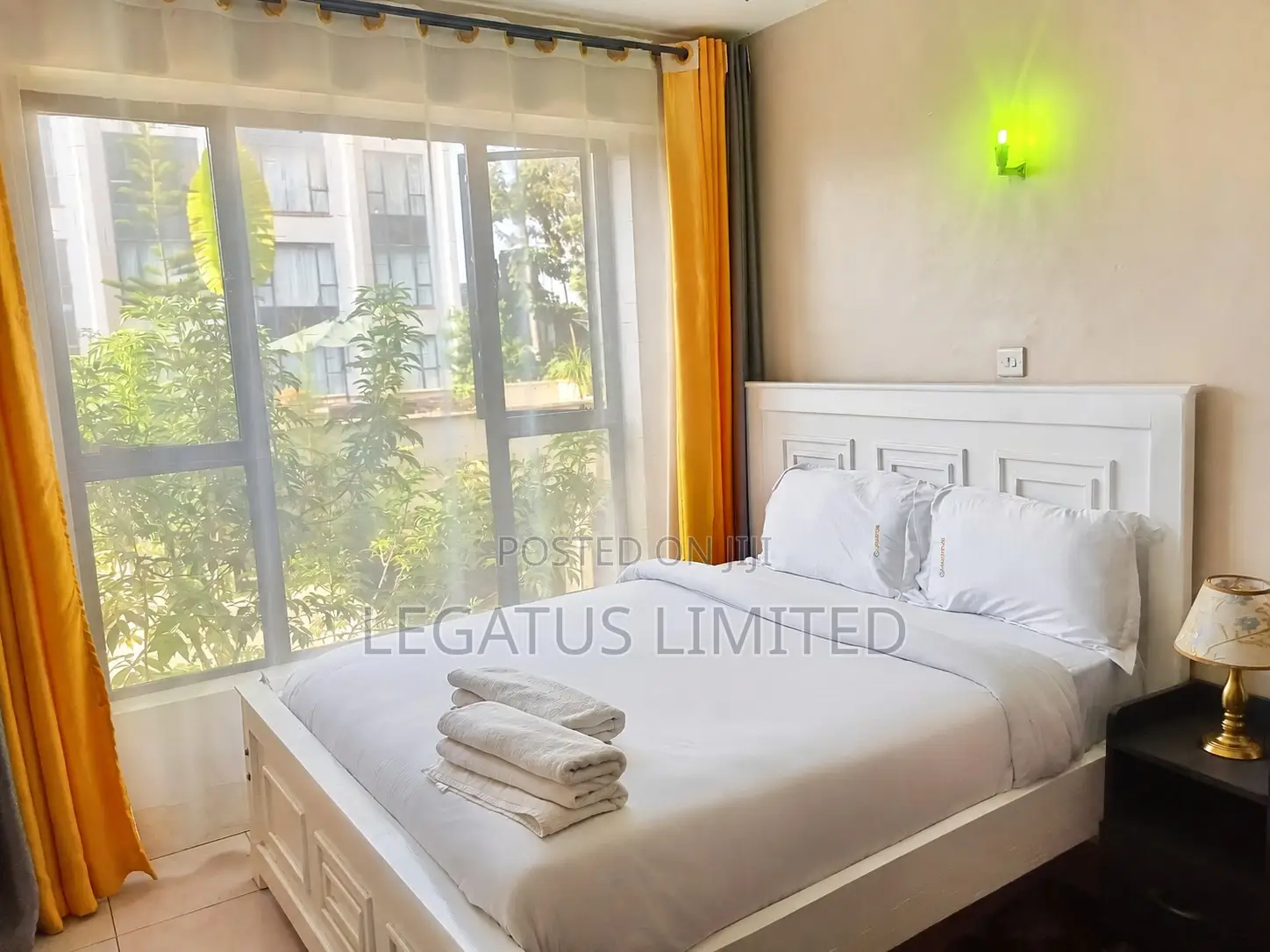 Spacious Poolside 2BR | WiFi Parking | Legatus in Kandisi
