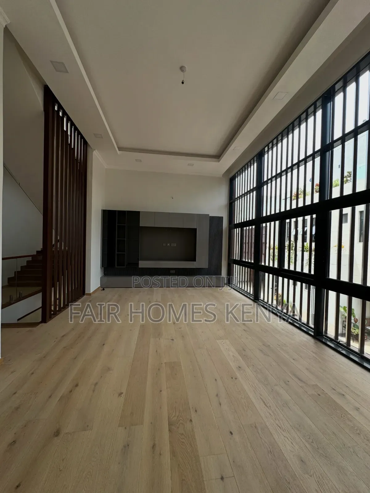 5bdrm Townhouse / Terrace in Maji Mazuri, Muthangari for rent in Muthangari