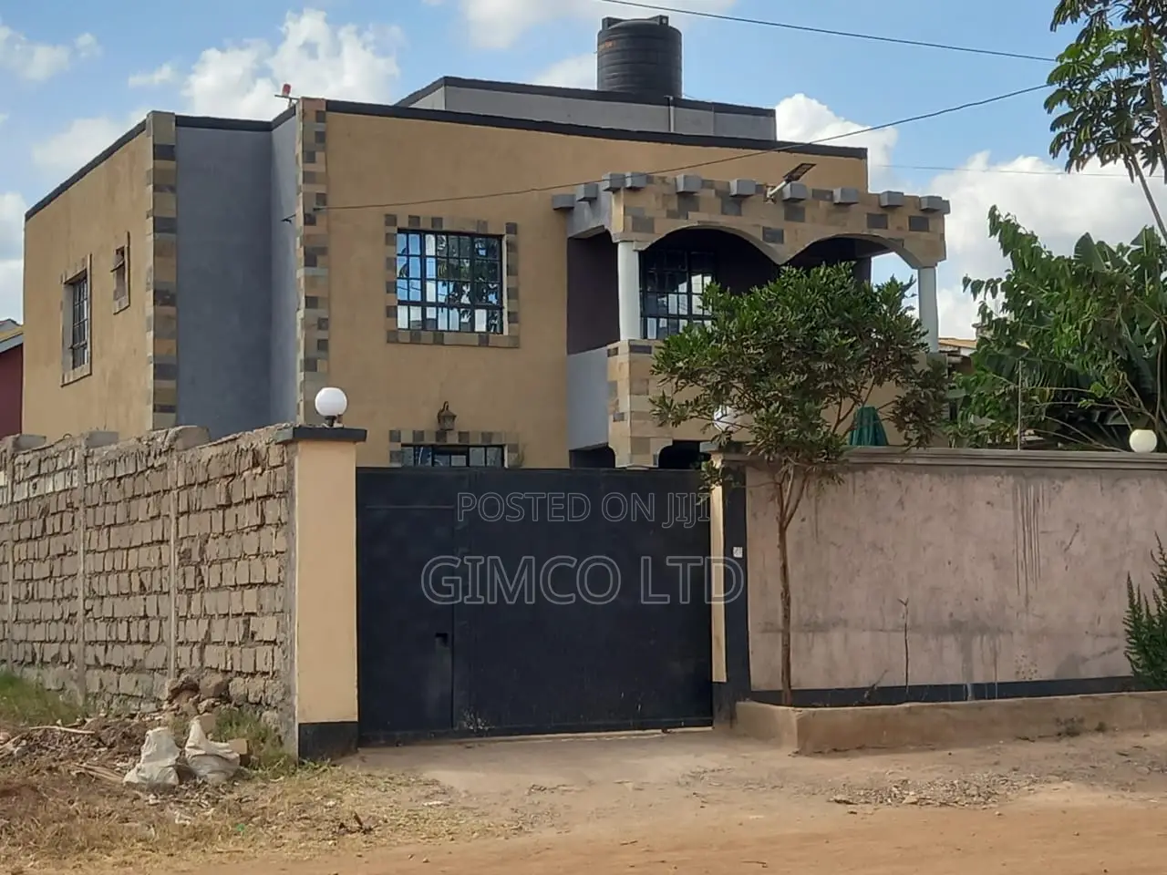 4bdrm Mansion in Kenyatta Road for sale in Kenyatta Road / Theta 