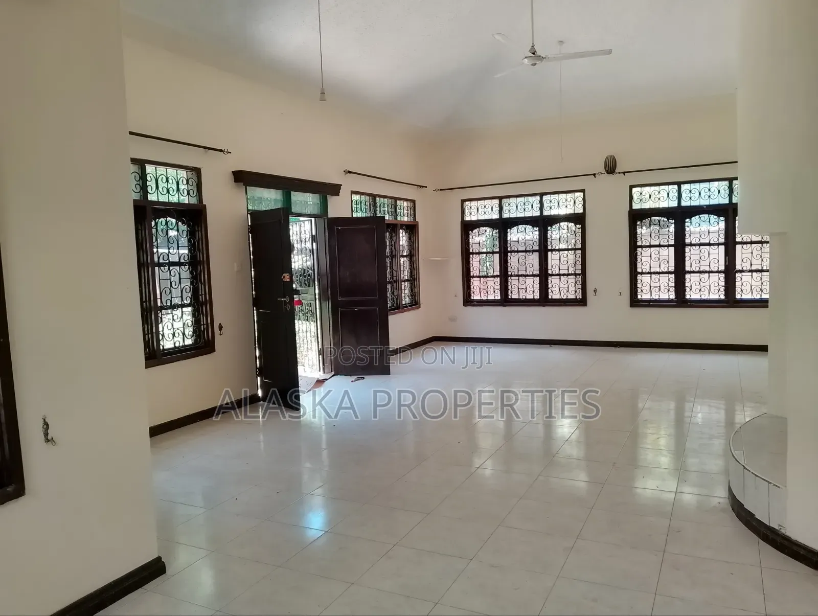 4bdrm Maisonette in Nyali Estate for rent in Nyali Mkomani