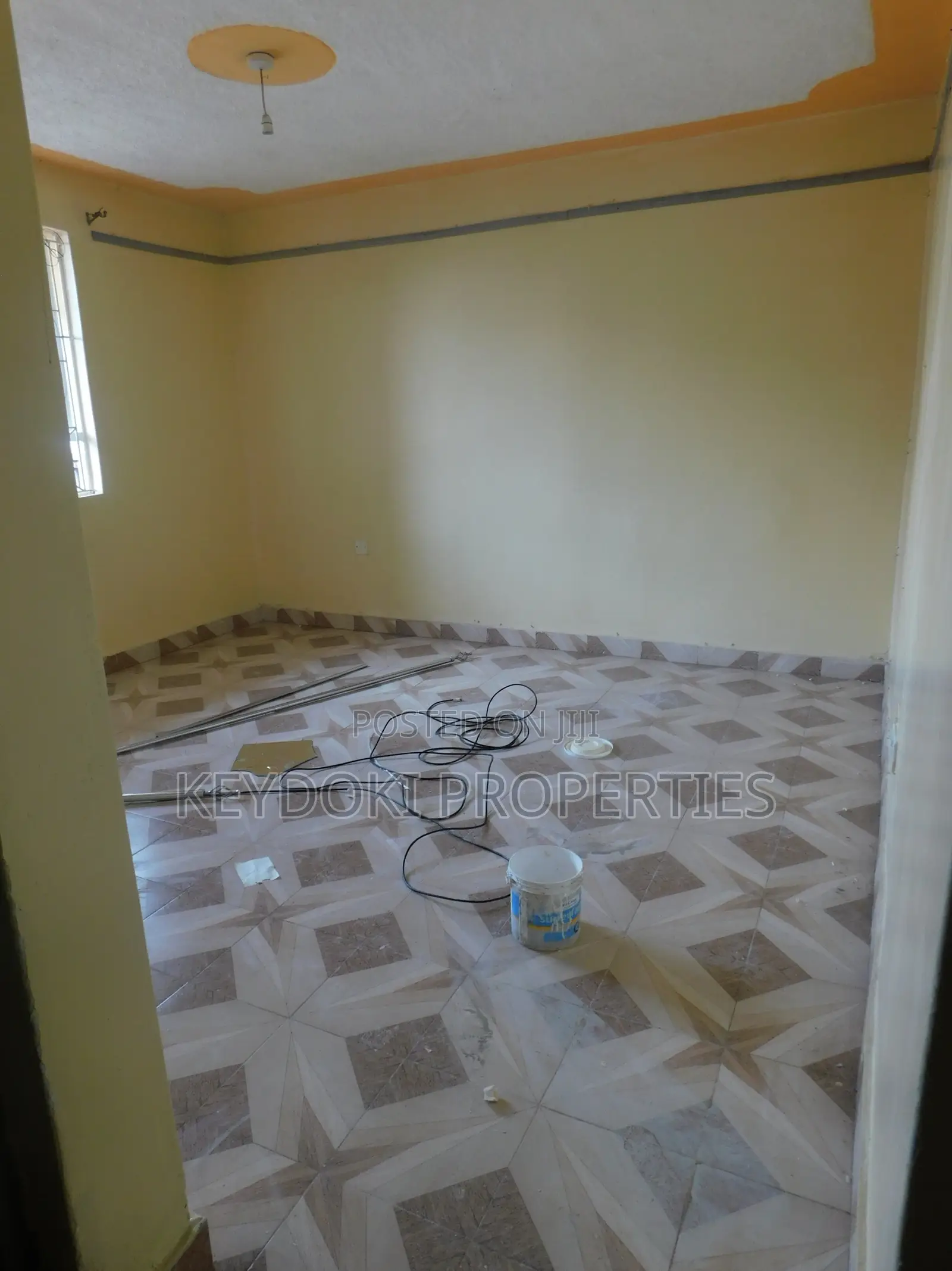 2bdrm Apartment in Garage, Sunton Estate for rent in Sunton Estate