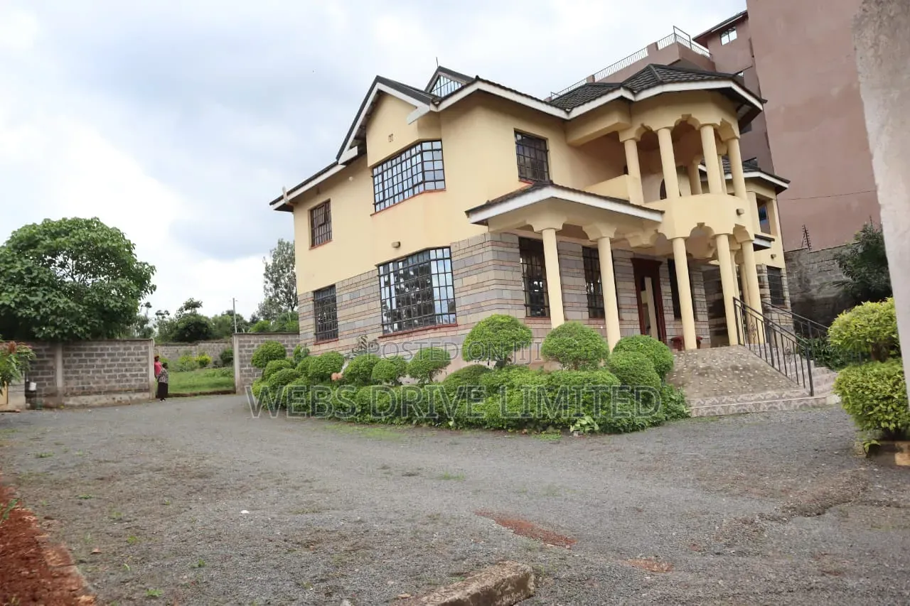 6bdrm Maisonette in Thome Estate for sale in Thome
